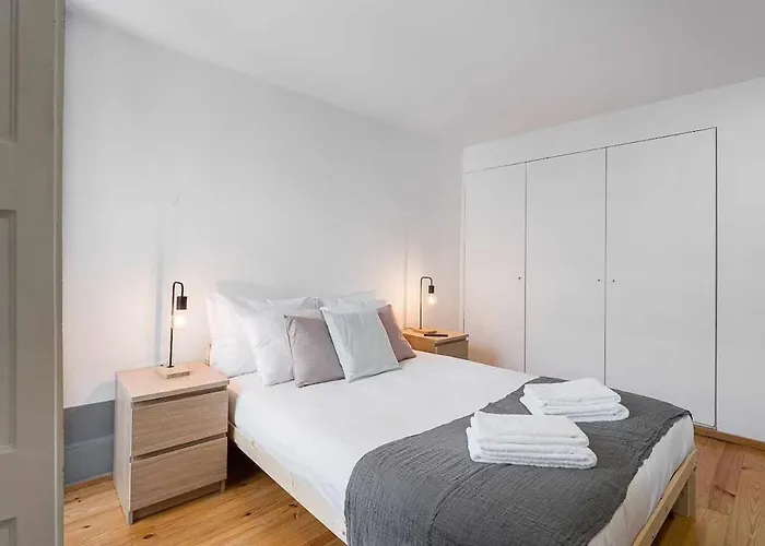 Panorama Clerigos דירה