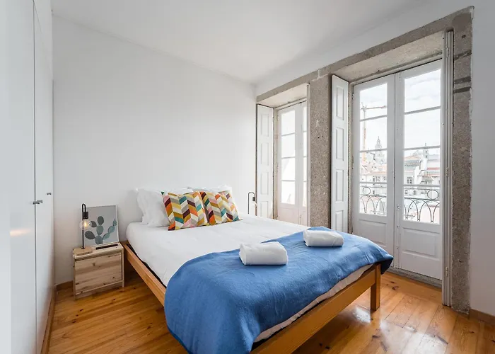 Panorama Clerigos Apartment